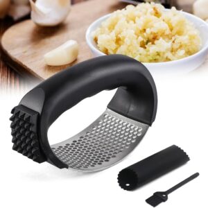 Stainless Steel Garlic Press, Garlic Press Rocker Garlic Mincer, Garlic Chopper with Peeler and Cleaning Brush, Garlic Mincer for Crushing Garlic Tools (Black)